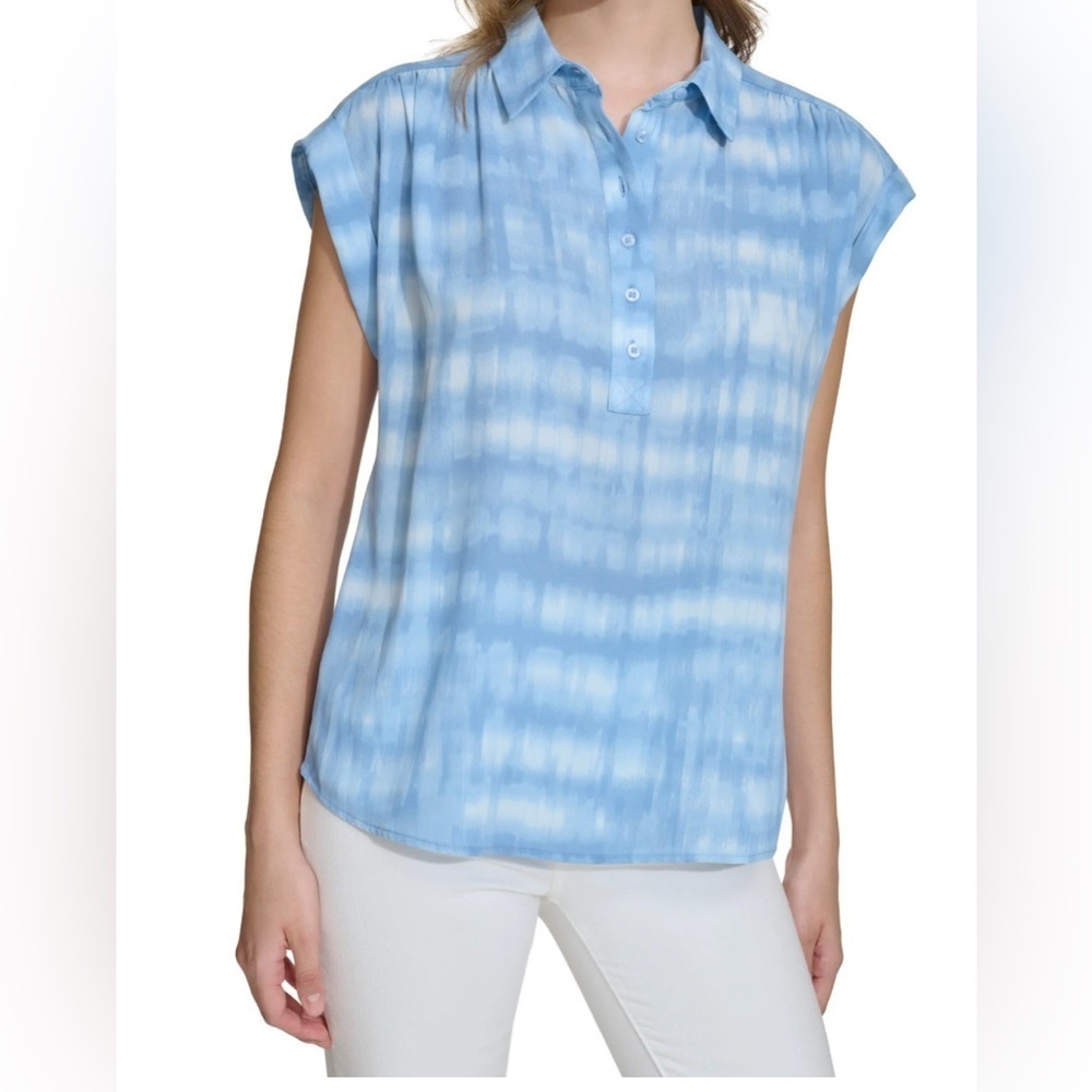 Calvin Klein Women's Blue and White Button Down Shirt